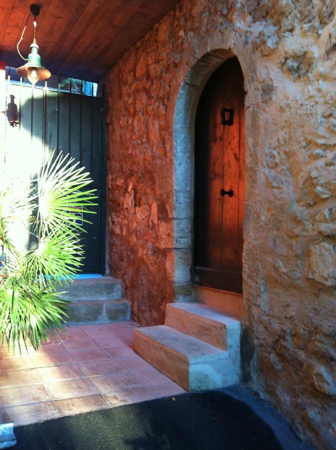 B&B Villa Des Muses La Roque-d'Antheron Exterior foto